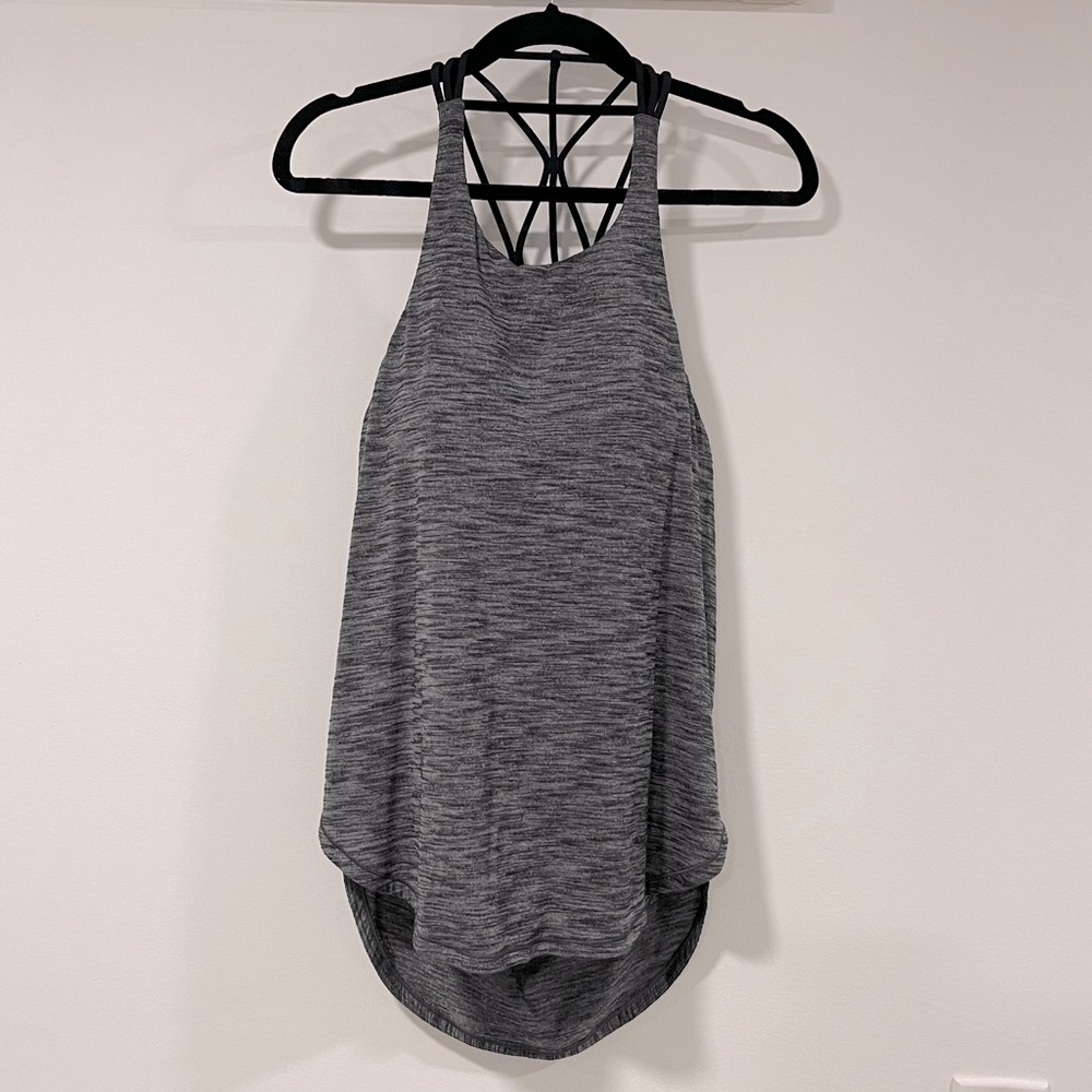 Lululemon Raise The Barre Tank Heathered Gray Built in Padded Bra Tank Size 6